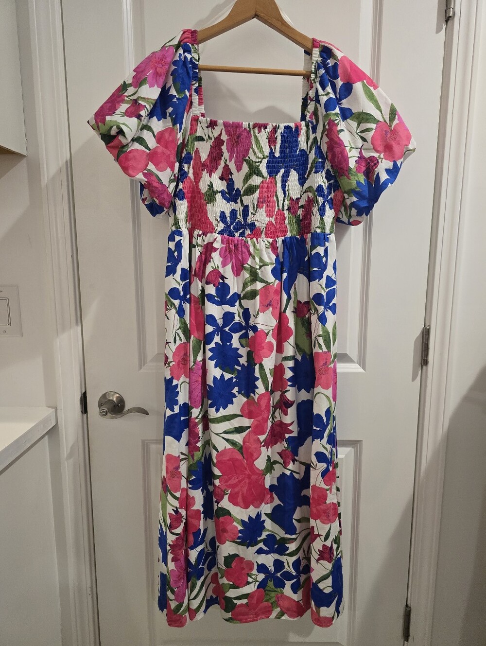 Floral Sugarlips Puff-Sleeved Maxi Dress